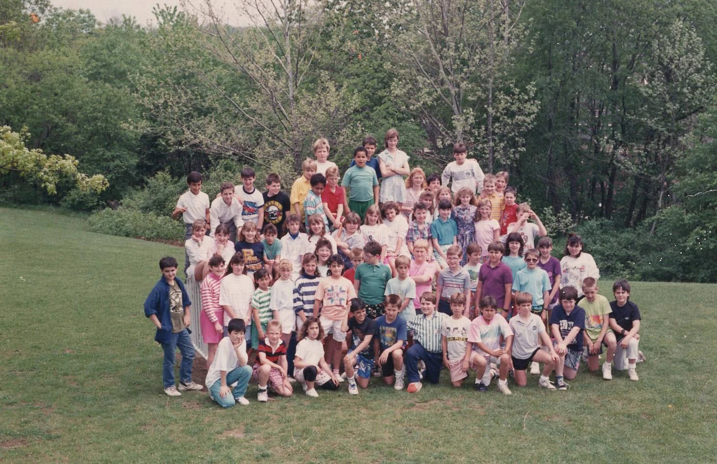 bon-meade-elementary-school-5th-grade-1988-89 .webp image